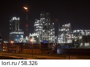 Огни нефтяного завода. Стоковое фото, фотограф Михаил Лавренов / Фотобанк Лори