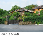 Ресторанный комплекс вблизи пляжа "Ланжерон" в Одессе (2006 год). Стоковое фото, фотограф Людмила Жмурина / Фотобанк Лори