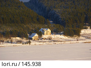 Домики у леса. Стоковое фото, фотограф Герман Филатов / Фотобанк Лори