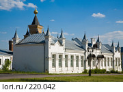Монастырская гостиница. Стоковое фото, фотограф Сергей Байков / Фотобанк Лори