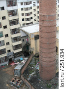 Среднестатистический дворик маленького китайского городка (2007 год). Стоковое фото, фотограф Наталья Чуб / Фотобанк Лори