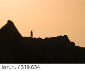 Рассвет на море. Утренняя рыбалка. Стоковое фото, фотограф Анатолий Заводсков / Фотобанк Лори