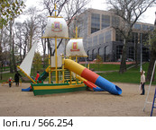 Детская площадка в парке (2008 год). Редакционное фото, фотограф Камбулина Татьяна / Фотобанк Лори
