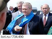 Заместитель Председателя Правления ОАО «Газпром» Александр Ананенков в Улан-Удэ, Бурятия (2008 год). Редакционное фото, фотограф Александр Подшивалов / Фотобанк Лори