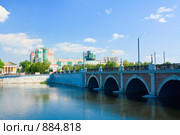 Мост через р.Миасс. Челябинск (2009 год). Редакционное фото, фотограф Андрей Соловьев / Фотобанк Лори