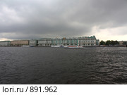 Эрмитаж со стороны стрелки Васильевского острова (2009 год). Стоковое фото, фотограф Михаил Фёдоров / Фотобанк Лори