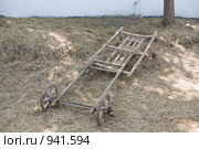 Остов телеги в коломенском музее пастилы (2009 год). Стоковое фото, фотограф Михаил Ворожцов / Фотобанк Лори