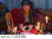 Гадание на кофейной гуще. Стоковое фото, фотограф Кристина Викулова / Фотобанк Лори