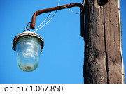 Фонарь. Стоковое фото, фотограф Артем Копанев / Фотобанк Лори
