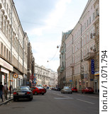 Мясницкая улица, перспектива. Москва, август 2009. Редакционное фото, фотограф Владимир Магит / Фотобанк Лори