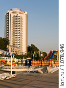 Набережная Сочи, городской пляж (2009 год). Стоковое фото, фотограф Игорь Р / Фотобанк Лори