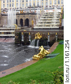 Фрагмент Большого каскада в Петергофе (2009 год). Редакционное фото, фотограф Наталья Савельева / Фотобанк Лори