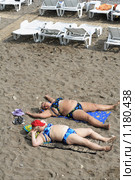 Пляж (2009 год). Редакционное фото, фотограф Дмитрий Неумоин / Фотобанк Лори