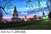 Коломенский парк (2009 год). Редакционное фото, фотограф lana1501 / Фотобанк Лори