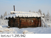 Охотничье зимовье. Якутия. Стоковое фото, фотограф Анна Зеленская / Фотобанк Лори