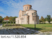 Республика Абхазия. Осень. Курорт Пицунда. Пицундский храм. Стоковое фото, фотограф Дмитрий Заморин / Фотобанк Лори