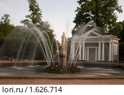 Петергоф, Нижний парк, Фонтан Ева (2009 год). Редакционное фото, фотограф Литвяк Игорь / Фотобанк Лори