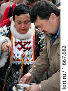 Национальные угощения - Уха Ханты (2008 год). Редакционное фото, фотограф Владимир Мельников / Фотобанк Лори