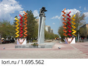 Проспект Нуркена Абдирова, Караганда (2010 год). Редакционное фото, фотограф Олыкайнен Наталья / Фотобанк Лори