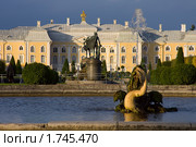 Петергоф. Верхний сад. Фонтан "Межеумный" (2009 год). Редакционное фото, фотограф Литвяк Игорь / Фотобанк Лори