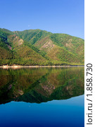 Спокойный Байкал. Стоковое фото, фотограф Александр Подшивалов / Фотобанк Лори