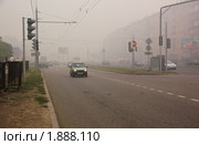 Смог в Москве от торфяных пожаров, август 2010 г. Проспект Вернадского. Редакционное фото, фотограф Илюхина Наталья / Фотобанк Лори