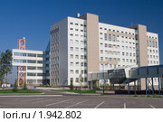 СФУ. Учебно-лабораторный корпус Института нефти и газа (2010 год). Редакционное фото, фотограф Шичкина Антонина / Фотобанк Лори