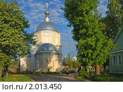 Торжок. Действующая церковь Николая Чудотворца (2006 год). Стоковое фото, фотограф Юрков Виктор Петрович / Фотобанк Лори