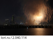 Фестиваль фейерверков 2010. Корея. Ночной Сеул. Стоковое фото, фотограф Ольга Липунова / Фотобанк Лори