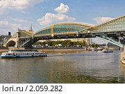 Москва, мост Богдана Хмельницкого (2010 год). Редакционное фото, фотограф ИВА Афонская / Фотобанк Лори