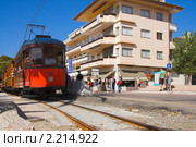 Порто Сольер (Puerto Soller). Майорка. Испания. (2010 год). Редакционное фото, фотограф Вадим Хомяков / Фотобанк Лори