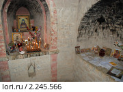 Пещерная келья старца Досифея (2009 год). Стоковое фото, фотограф Николай Голицынский / Фотобанк Лори