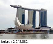 Отель Marina Bay Sands в Сингапуре (2010 год). Редакционное фото, фотограф SevenOne / Фотобанк Лори