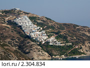 Белые домики с видом на море (2010 год). Стоковое фото, фотограф Евгения Полянская / Фотобанк Лори