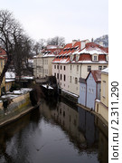 Водяная мельница на острове Кампа, Прага (2011 год). Стоковое фото, фотограф Ирина Терентьева / Фотобанк Лори