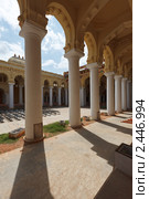 Дворец Tirumalai Nayak. Мадурай, Тамил Наду, Индия (2010 год). Стоковое фото, фотограф Дмитрий Рухленко / Фотобанк Лори