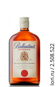 Виски Ballantine’s Finest (2010 год). Редакционное фото, фотограф Василий Чижов / Фотобанк Лори