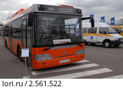ФЕСТИВАЛЬ "МИР АВТОБУСОВ 2011". АВТОБУС "ЛИАЗ 52927". Редакционное фото, фотограф Юрий Пирогов / Фотобанк Лори