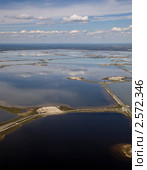 Самотлорское месторождение нефти. Стоковое фото, фотограф Владимир Мельников / Фотобанк Лори