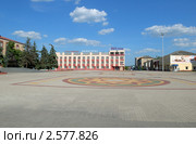 Центральная площадь Нового Оскола (2011 год). Редакционное фото, фотограф fotobelstar / Фотобанк Лори
