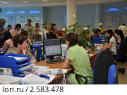 Подбор вакансий на бирже труда (2011 год). Редакционное фото, фотограф Анна Мартынова / Фотобанк Лори
