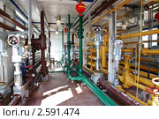 Промышленная нефтегазопереработка. Стоковое фото, фотограф Rumo / Фотобанк Лори