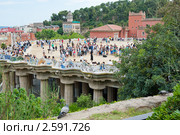Парк Гуэль (Park Guell). Барселона. Испания (2011 год). Редакционное фото, фотограф E. O. / Фотобанк Лори