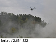 Вертолёт над лесным пожаром. Стоковое фото, фотограф Free Wind / Фотобанк Лори