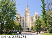 Сталинская высотка на Кудринской площади (2011 год). Редакционное фото, фотограф Алёшина Оксана / Фотобанк Лори
