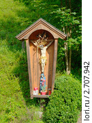 Придорожная молельня в деревне Кёнигзее, Баварские Альпы (Koenigsee, Bayern, Germany) (2009 год). Стоковое фото, фотограф Vladislav Osipov / Фотобанк Лори