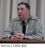 Командующий войсками Центрального военного округа генерал - лейтенант Владимир Чиркин (2011 год). Редакционное фото, фотограф Free Wind / Фотобанк Лори