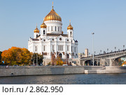 Храм Христа Спасителя и Патриарший мост, Москва, Россия (2011 год). Стоковое фото, фотограф Николай Винокуров / Фотобанк Лори