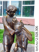 Город Тобольск. Фрагмент памятник Ивану Дураку и Коньку Горбунку (2011 год). Редакционное фото, фотограф Александр Тараканов / Фотобанк Лори