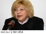 Заслуженная артистка РСФСР Елена Драпеко (2011 год). Редакционное фото, фотограф Александр Тарасенков / Фотобанк Лори